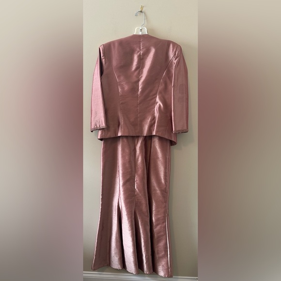 David’s Bridal Dress with Jacket - Picture 2 of 6